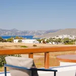 Roots Nature Living Milos Apart-hotel Adamantas (Milos)