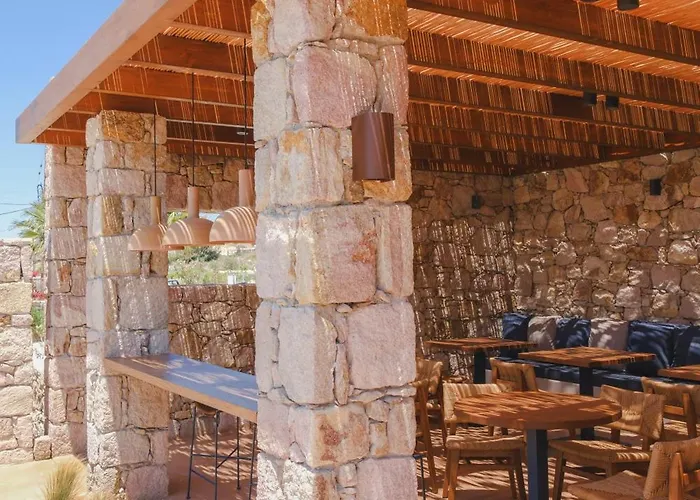 Roots Nature Living Milos Apart-hotel Adamantas (Milos)