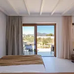 Roots Nature Living Milos Apart Otel