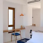 Apart Otel Roots Nature Living Milos