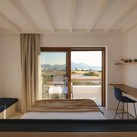 Lägenhetshotell Roots Nature Living Milos