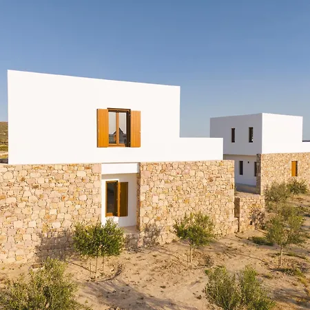 아파트호텔 Roots Nature Living Milos