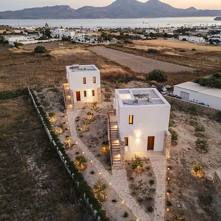 아파트호텔 Roots Nature Living Milos