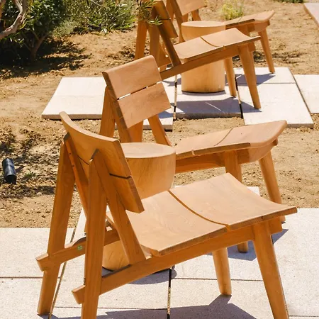 Roots Nature Living Milos 阿达玛斯