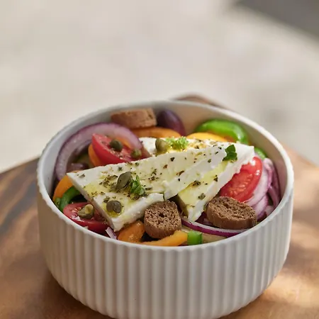 Roots Nature Living Milos