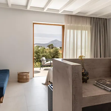 Roots Nature Living Milos 4*