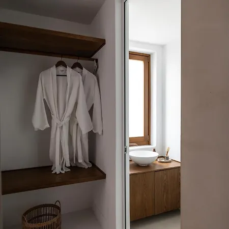 Lejlighedshotel Roots Nature Living Milos