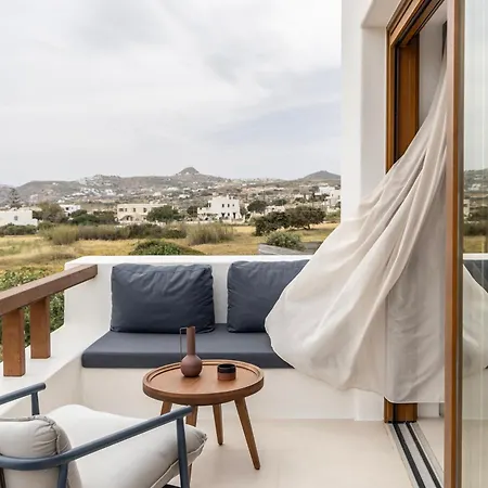 Lejlighedshotel Roots Nature Living Milos Adamantas